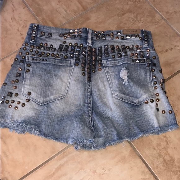 Blank NYC studded shorts - Picture 5 of 6